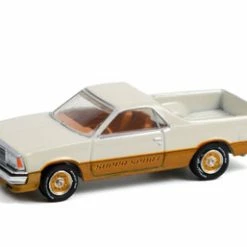 1980 Chevy El Camino SS Super Sport, White And Gold - Greenlight 13310C - 1/64 Scale Diecast Car