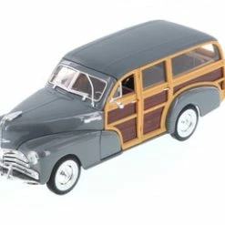 Welly 1948 Chevy Fleetmaster,- 22083 - 1/24 Scale Diecast Model Toy Car (Brand New, But NOT IN BOX)