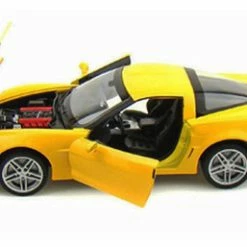 2007 Chevy Corvette Z06 Hard Top, Yellow - Welly 22504WYL - 1/24 Scale Diecast Model Toy Car