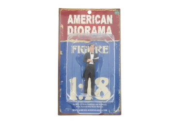 The Robbers Robber I, Black - American Diorama 23883 - 1:18 Scale Hand Painted Diorama Accessory