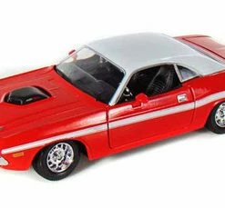 1970 Dodge Challenger R/T Coupe Convertible, Red - Maisto 34263 - 1/24 Scale Diecast Model Toy Car