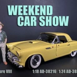Weekend Car Show Figure VIII, Green - American Diorama 38216 - 1/18 Figurine - Diorama Accessory