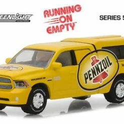 2018 Ram 1500 With Camper, Pennzoil - Greenlight 41050F/48 - 1/64 Scale Diecast Model Toy Car