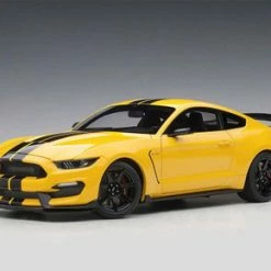 Ford Shelby GT-350R, Triple Yellow With Black Stripes - AUTOart 72932 - 1/18 Scale Diecast Car