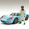 Race Day 1 Figure I, Light Cream/Ivory - American Diorama 76283 - 1/18 Figurine - Diorama Accessory