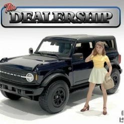 The Dealership - Customer II, - American Diorama 76409 - 1/24 Scale Figurine