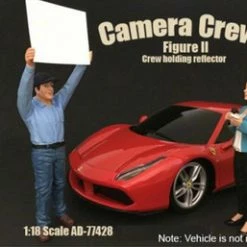 Camera Crew II 'Crew Holding Reflector' - American Diorama 77428 - 1/18 Scale Diecast Model Toy Car