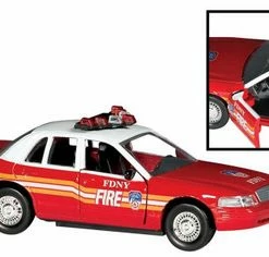 Fire Chief'S Car, FDNY - Daron RT8730 - Diecast Model Toy Car