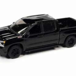 2020 Chevy Silverado Z71 LT Trail Boss, Gloss Black - Auto World AWSP089 1/64 Scale Diecast Car